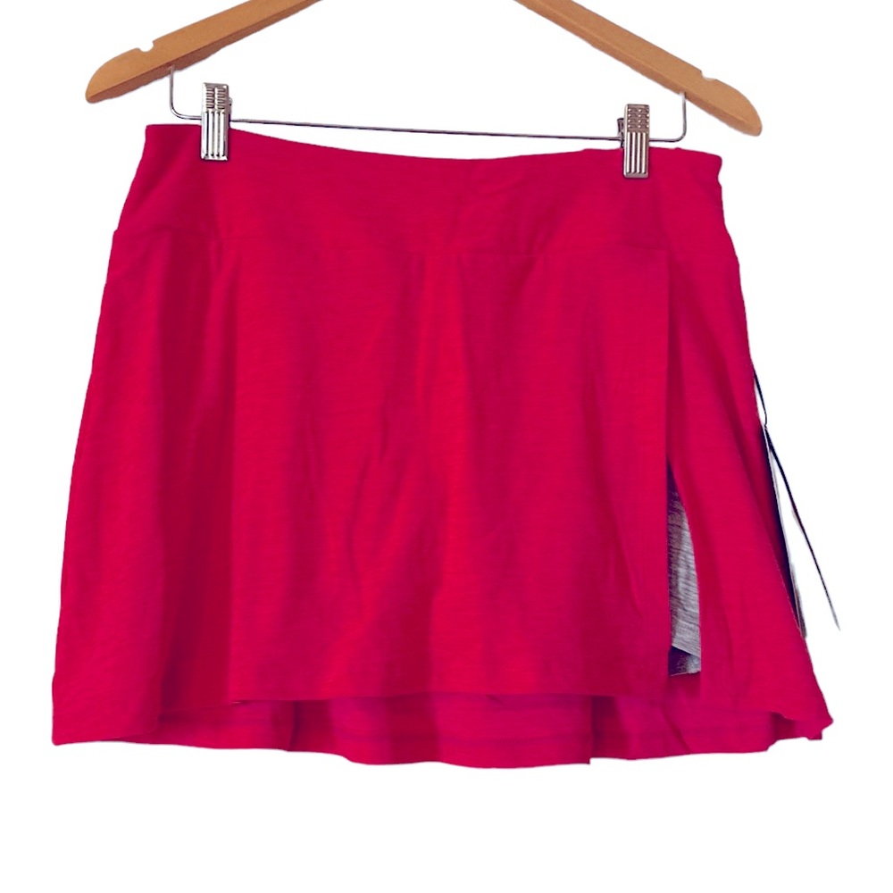 Tennis skirt with shorts underneath